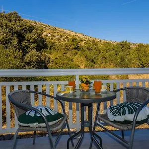 Apartment Adriatic Sea View, Trogir