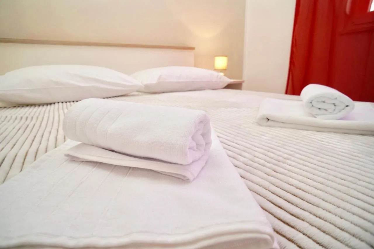 Apartments V Trogir 0*,